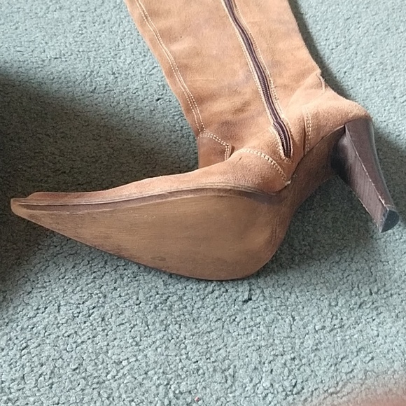 Leather Heeled Boots - Picture 2 of 3